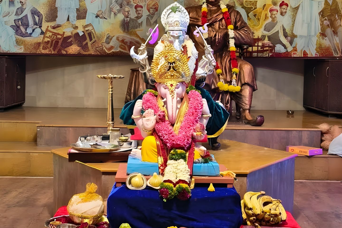 Kesari Wada Ganpati Pune