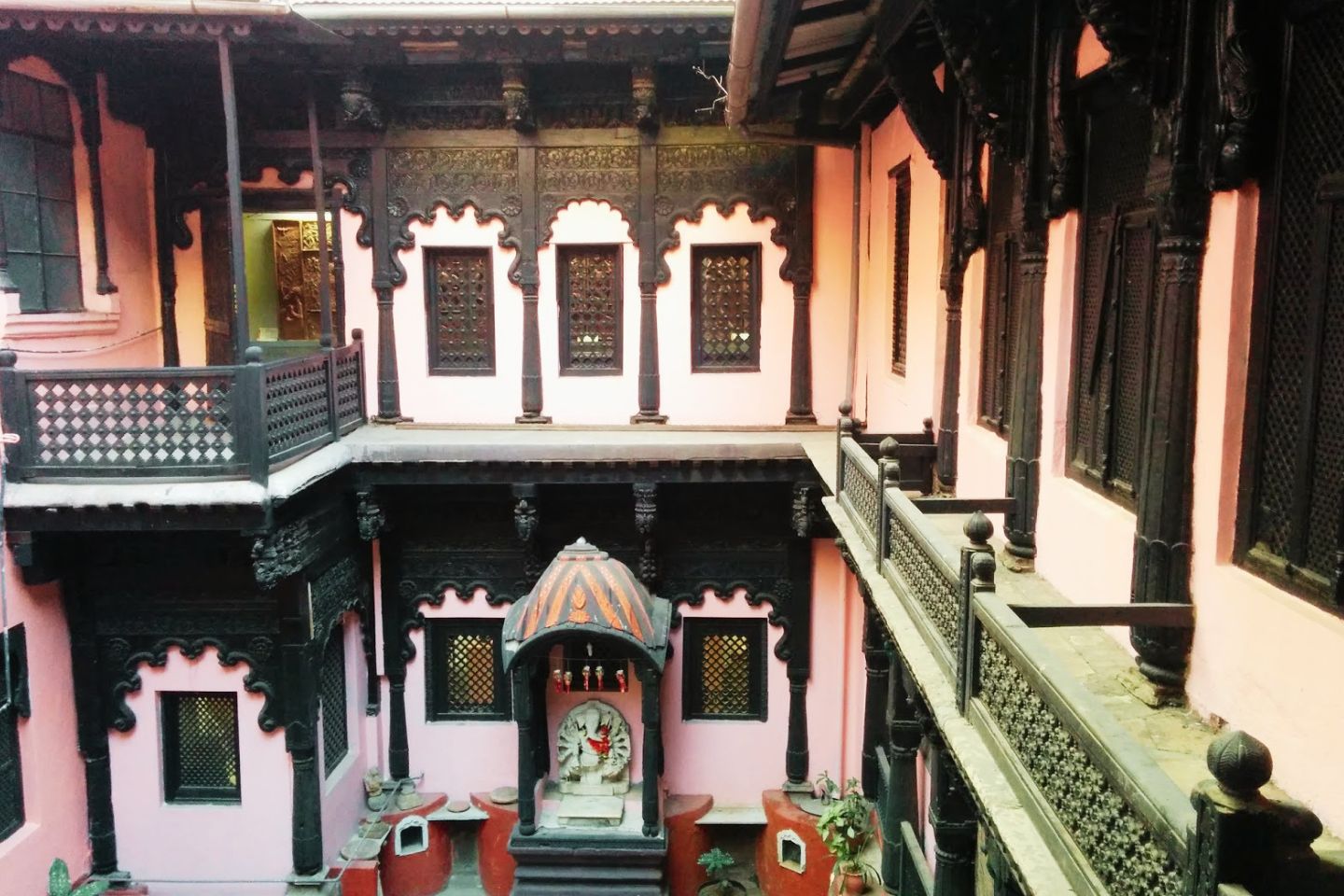 Mastani Mahal Pune 